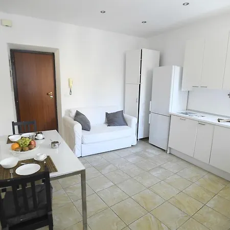 Apartment Licia Apartman *