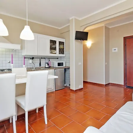 Apartment Licia Róma